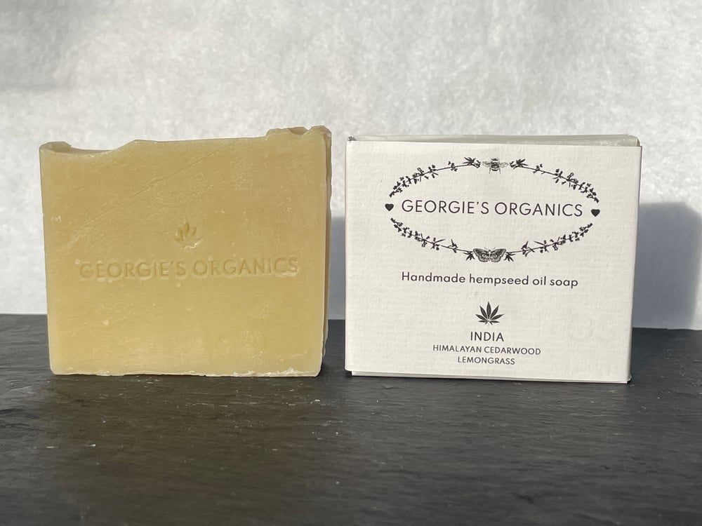 Image of INDIA - Himalayan Cedarwood & Lemongrass hempseed oil soap