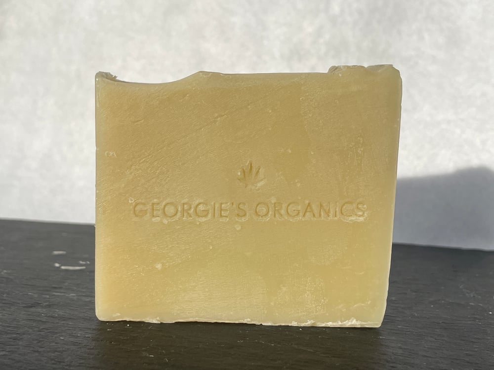 Image of INDIA - Himalayan Cedarwood & Lemongrass hempseed oil soap