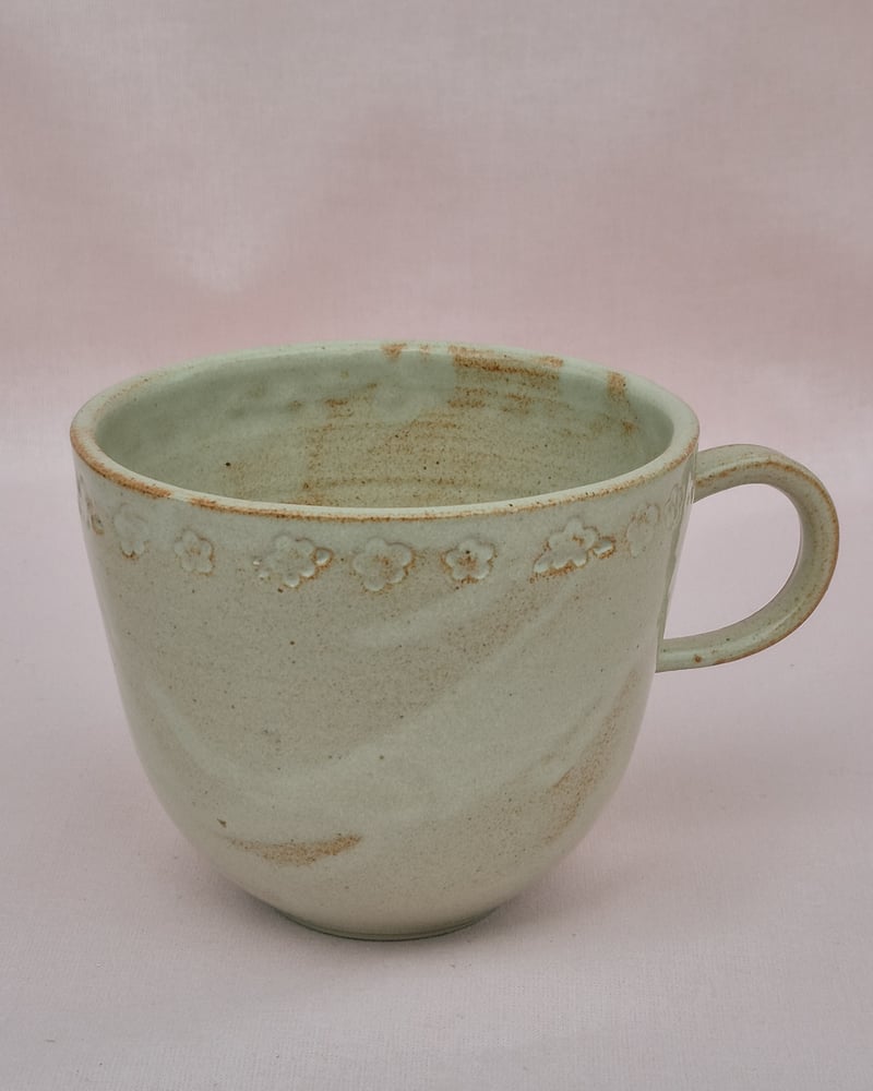 Image of Grande tasse pyrites, fleurs & shino