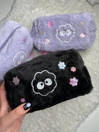 Image 3 of Susuwatari Fluffy bag