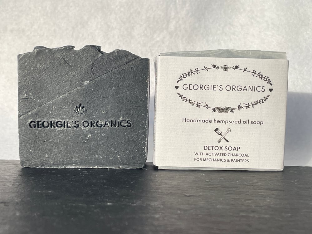 Image of DETOX SOAP - Activated Charcoal, Vetiver, Cedarwood, Lemongrass, Litsea Cubeba & Lavender