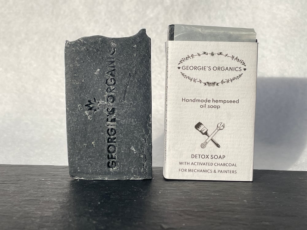 Image of DETOX SOAP - Activated Charcoal, Vetiver, Cedarwood, Lemongrass, Litsea Cubeba & Lavender