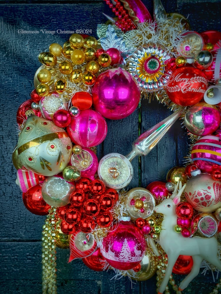 Image of FANTASY IN HOT PINK Wreath