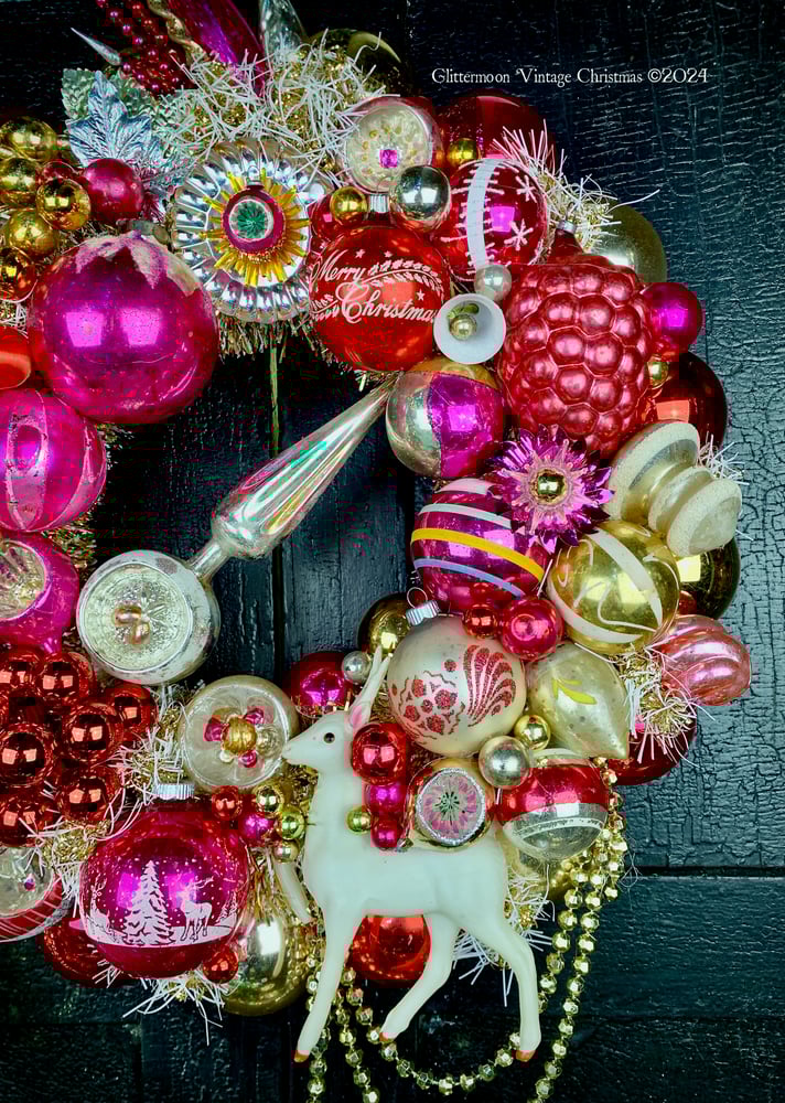 Image of FANTASY IN HOT PINK Wreath