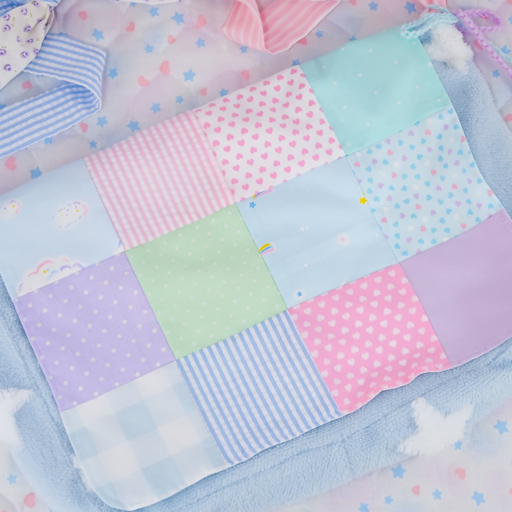 Messenger Bag: 03