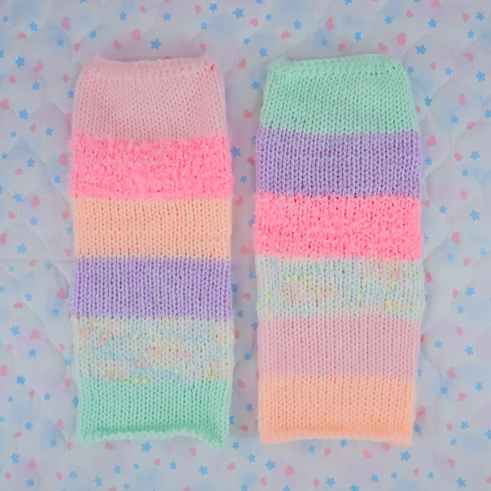 Knit Leg Warmers: 03