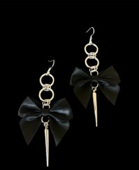 Classic Black bow earrings 
