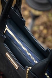 Image 9 of Bella leather purse 