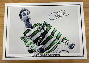 Image of CHRIS SUTTON CELTIC V RANGERS WINNER SIGNED