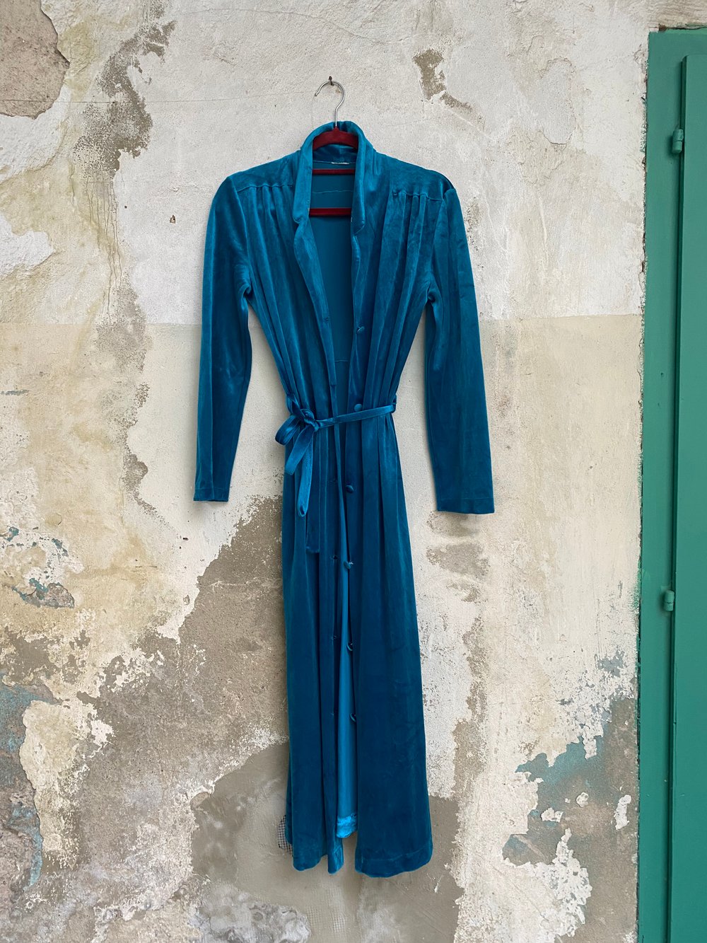 INANNA velvet turquoise robe