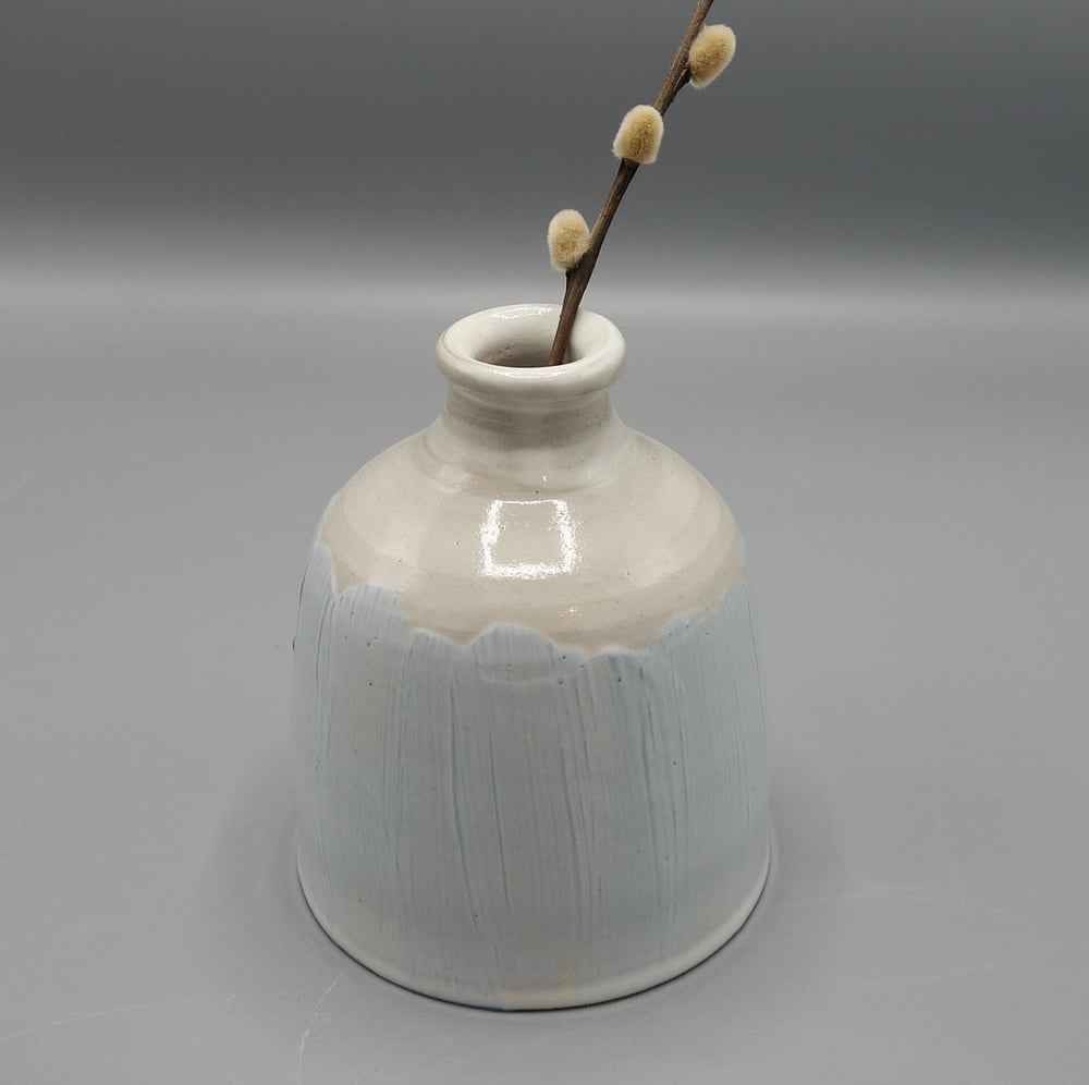 Image of Brushed slip bottle