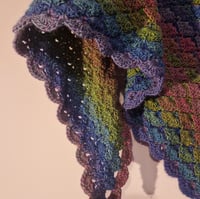 Image 4 of Shell-stitch Shawls