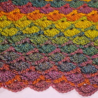 Image 5 of Shell-stitch Shawls