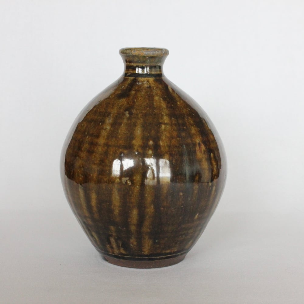 Image of Alkaline Bottle Vase 2