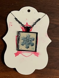 Image 1 of Snowflake (various)