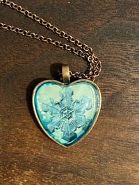 Image 4 of Snowflake (various)