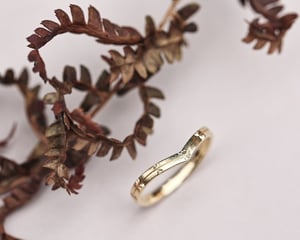 Image of 18ct yellow Gold, 2mm, Cleavers Engraved, Wishbone Ring