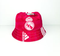 Image 1 of Real Madrid Bucket Hat [RONALDO] 2014 Away