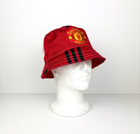 Image 4 of Manchester United Bucket Hat | 2023 Home