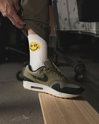 Image 5 of G3 Medias "Sonríe"