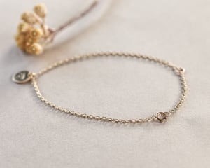 Image of *Sample Sale - was £245* 9ct gold ‘Pace’ engraved disc bracelet with ruby.