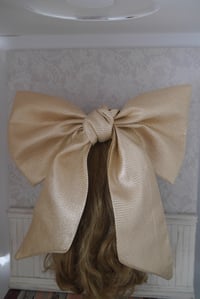 Image 5 of Golden Glow Bow for Blythe!