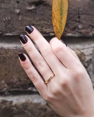 Image of 18ct Yellow Gold 3mm ‘Star' Eternity ring