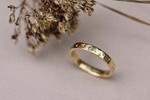 Image of 18ct Yellow Gold 3mm ‘Star' Eternity ring