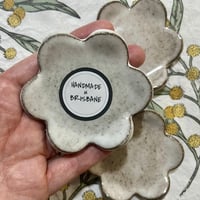Image 1 of FLOWER PLATE SET (white glaze)