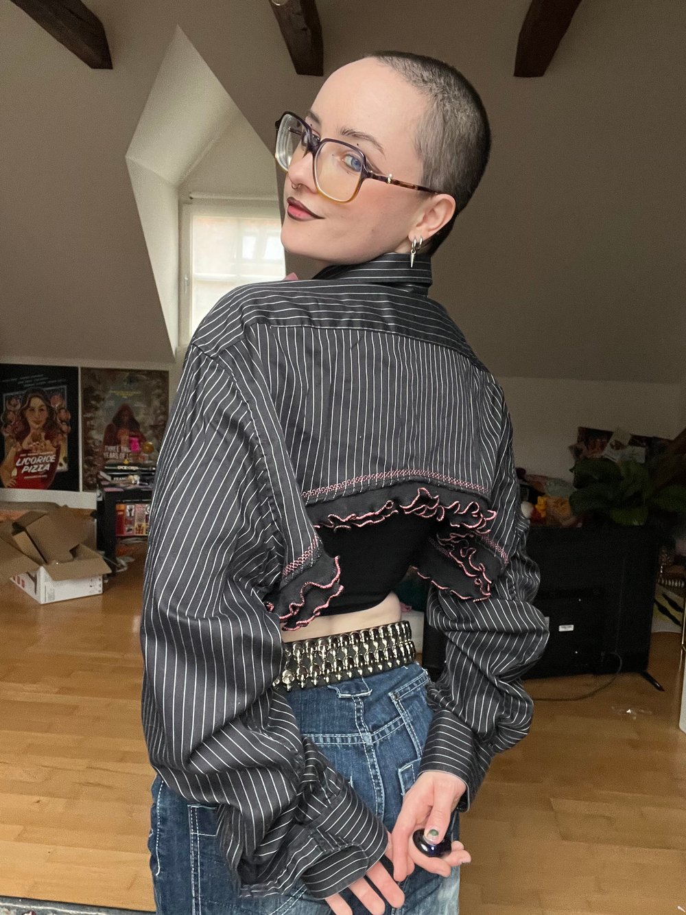 Image of FRILLY SHRUG #1.5