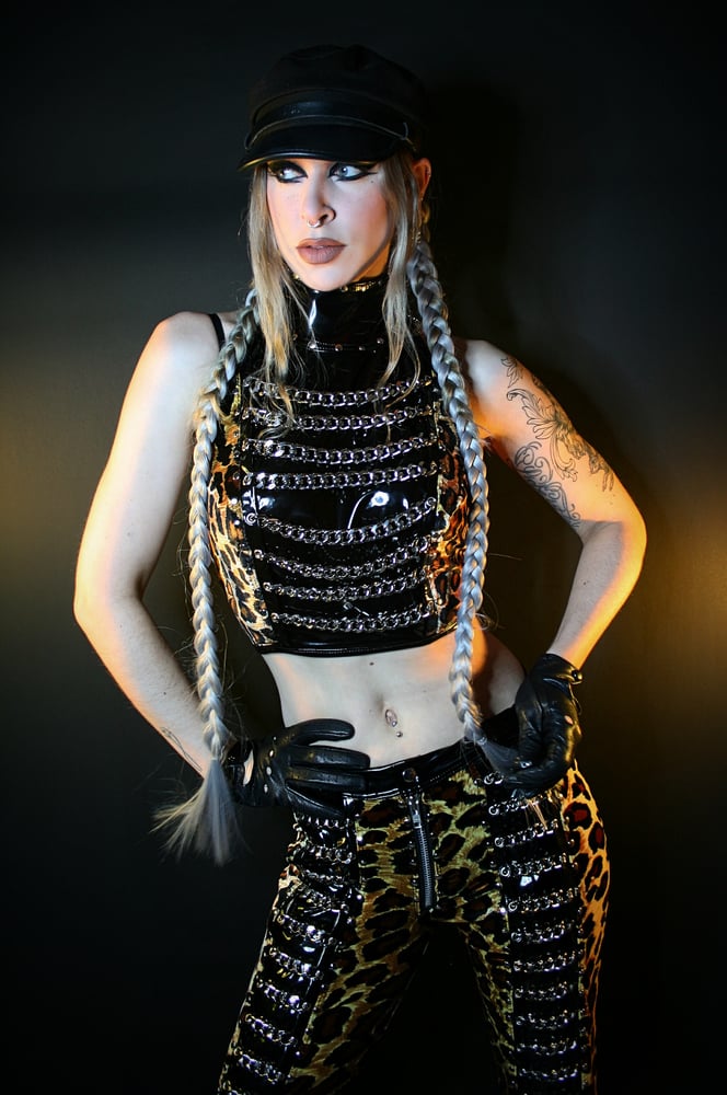 Image of LEOPARD AND PVC CHAIN HALTERNECK