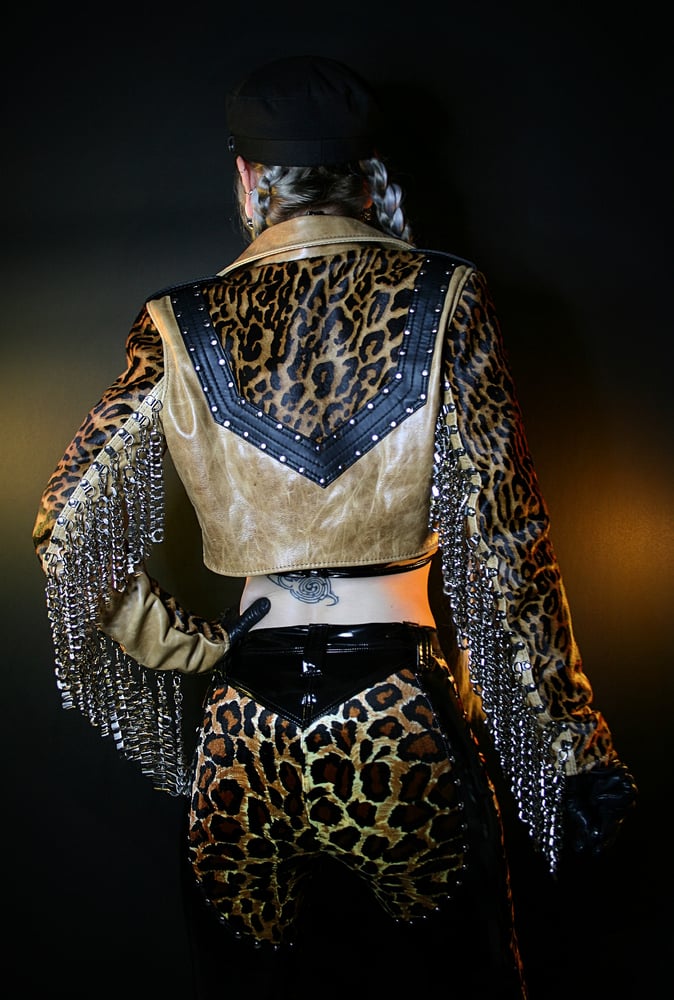 Image of JUNGLE LOVE BOLERO