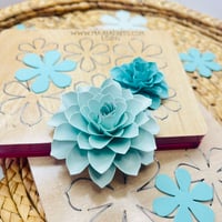 Image 6 of MEGA Set- Mini Forever Blooming Flowers 2"