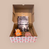 Image 4 of Butterbeer candle gift set - Christmas Edition 