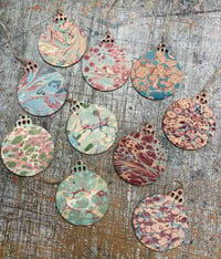 Image 4 of Hand Marbled Gift Tag // parcel topper // 3 shapes available 