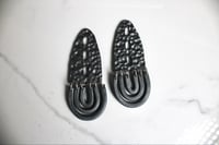 Image 2 of Lume (Charcoal Gray)