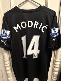 Image 10 of PRE ORDER: Tottenham Hotspur “MODRIĆ 14” 2011/12 Third Shirt + PL patches (M)