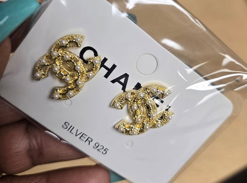 Image of Pearl Style Earrings