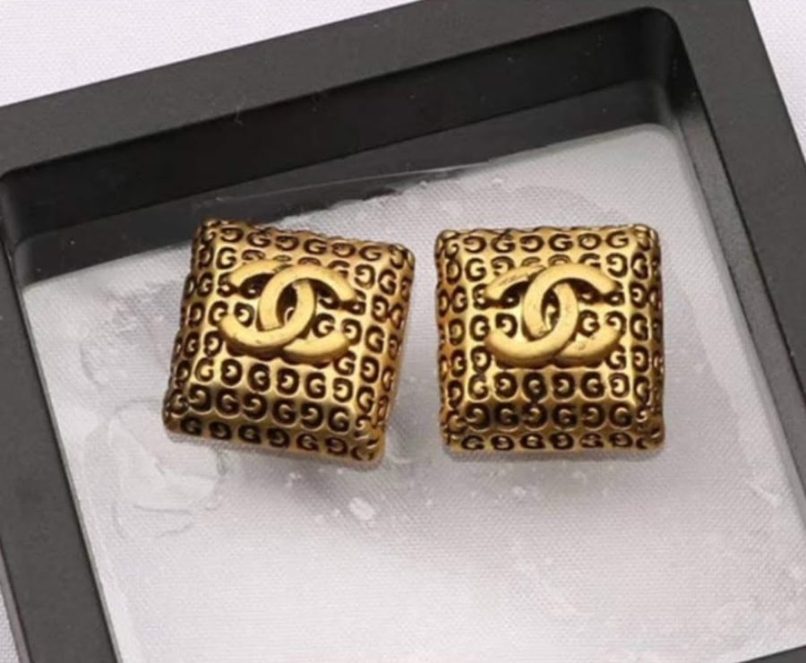 Image of Cube Style C Earrings