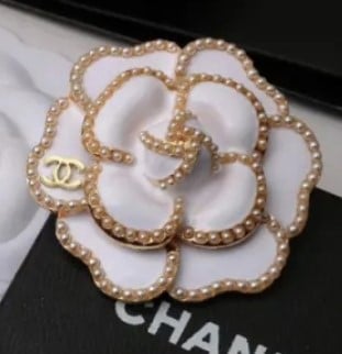 Image of Beige Flower Shaped Brooch
