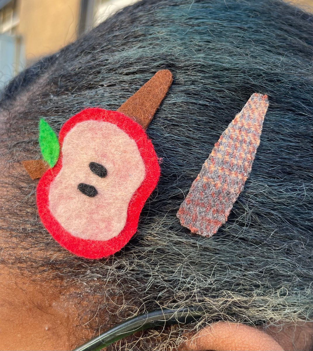 Apple Hairclip | Artzy Dezignz