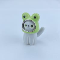 Image 2 of Gray cat with frog hat ceramic figurine (white gold version)