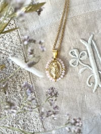 Image 1 of Le collier Vierge miraculeuse Rose