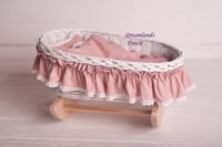 Image 1 of Wicker cradle white pink bedding