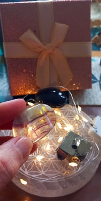 Image 3 of Coffret rose x3 Pierres semi-précieuses + leds offerts 💗