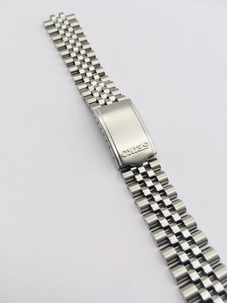 Image of Seiko  stainless steel gents watch strap( WITHOUT LUGS),New(MU-14)
