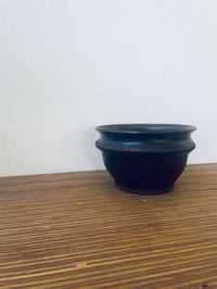 Image 3 of VINTAGE CLAY PLANTER:02