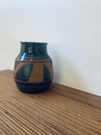 Image 4 of VINTAGE PLANTER: 03