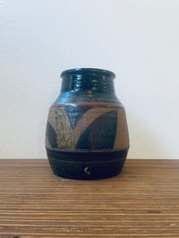 Image 1 of VINTAGE PLANTER: 03