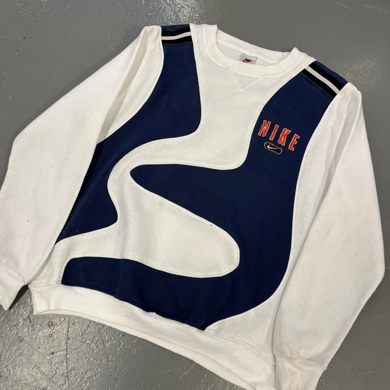 Image of Vintage Nike rework sweatshirt size large 03